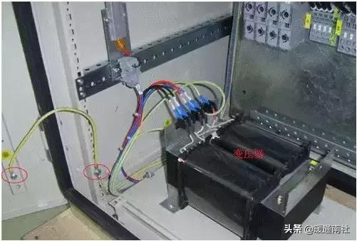 电气柜布局规范_小母线端子_电气元件安装要求