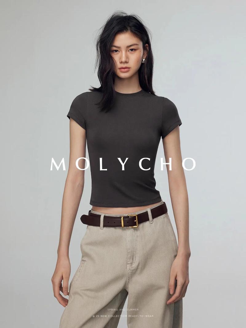 美人肩形态图解_直角肩审美误区_溜肩体态改善